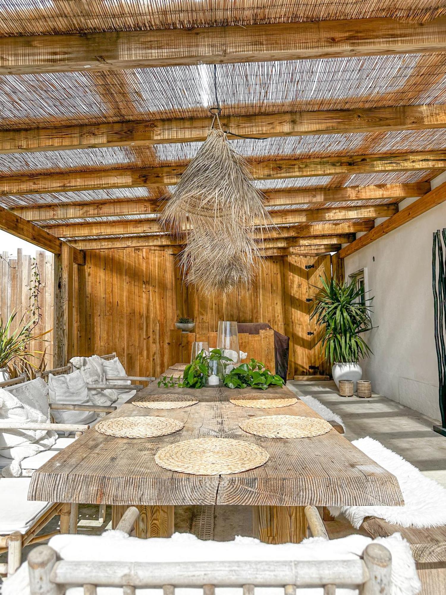 Ocean House - Ribeira D'Ilhas Ericeira Hostel ภายนอก รูปภาพ